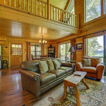 Bryson City Cabin With Hot Tub And Mountain Views! Exterior photo